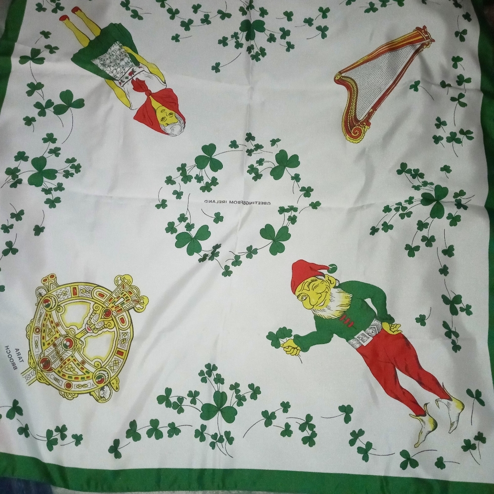 Irish scarf
